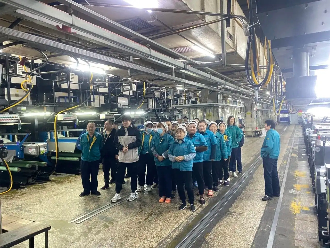 చాంగ్షు పాలిస్టర్ అత్యవసర తరలింపు డ్రిల్ నిర్వహిస్తుంది